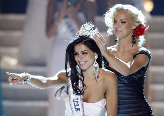 Rima Fakih is crowned Miss USA