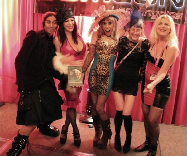 The Bonobo Way does DomCon LA