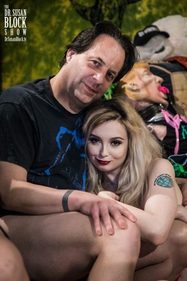 2018 SUZY award winners for "Best Sex," Eric John and Lexi Lore of Erotique Entertainment. Photo: Jux Lii