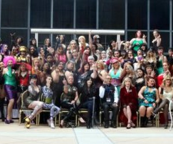 AVN.com Praises The Bonobo Way in DomCon Coverage