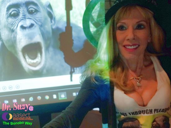 Hoot-Hoot! Testing My Bonobo Wallpaper Photo: Selfie