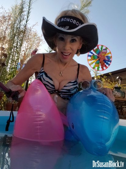 Riding Dolly like a Dolphin Cowgirl. No real dolphins harmed in this silly fantasy roleplay. Photo: Selfie