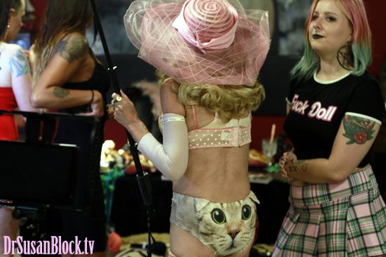 Pussy (Panties) from Behind. Photo: Bianca