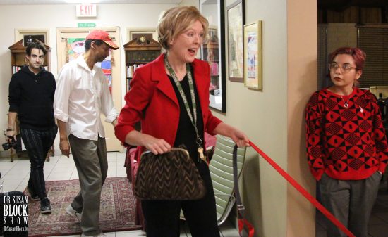 Elizabeth Warren arrives in Bonoboville (Bailey's on the leash). Photo: Flawless Viktory